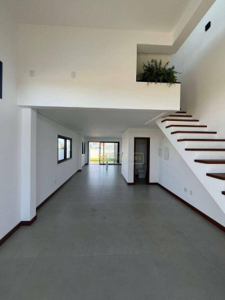 Imagem Sobrado com 3 Quartos à Venda, 163 m² em Campeche - Florianópolis Imagem Sobrado com 3 Quartos à Venda, 163 m² em Campeche - Florianópolis