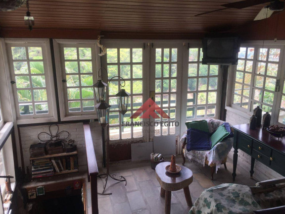 Imagem Casa com 4 Quartos à Venda, 600 m² em Itaipu - Niterói