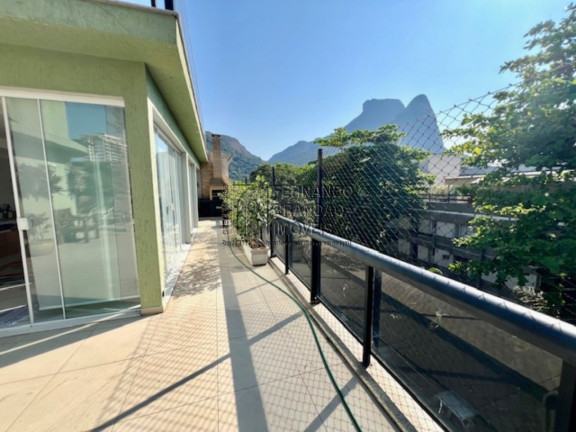 Imagem Imóvel com 3 Quartos à Venda, 219 m² em Barra Da Tijuca - Rio De Janeiro