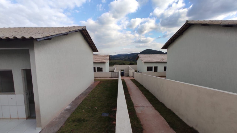 Imagem Casa com 2 Quartos à Venda, 52 m² em São José - Esmeraldas Imagem Casa com 2 Quartos à Venda, 52 m² em São José - Esmeraldas