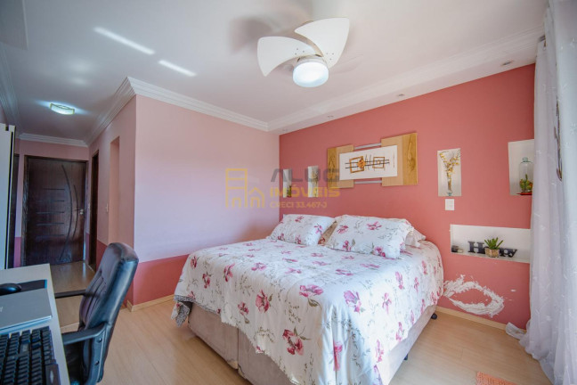 Imagem Casa com 3 Quartos à Venda, 168 m² em Vila Menck - Osasco