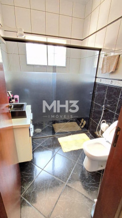 Imagem Casa com 4 Quartos à Venda, 215 m² em Vila Menuzzo - Sumaré