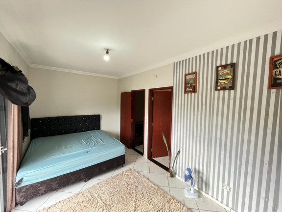 Imagem Sobrado à Venda, 264 m² em Córrego Longe - Umuarama