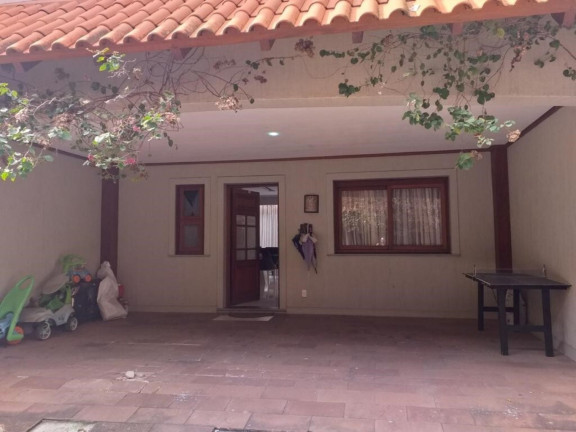 Imagem Imóvel com 3 Quartos à Venda, em Santa Tereza - Porto Alegre Imagem Imóvel com 3 Quartos à Venda, em Santa Tereza - Porto Alegre