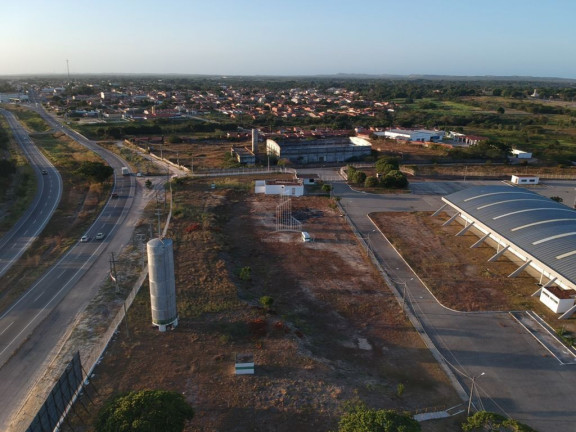 Imagem Terreno à Venda, 100.000 m² em Centro - Pindoretama Imagem Terreno à Venda, 100.000 m² em Centro - Pindoretama