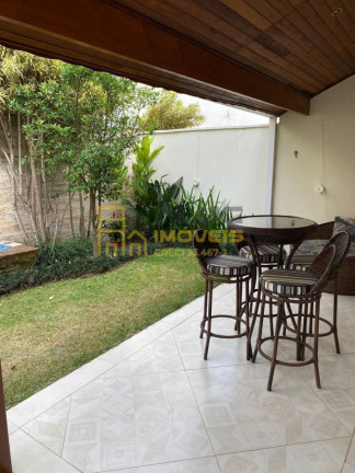 Imagem Casa com 3 Quartos à Venda, 110 m² em Umuarama - Osasco