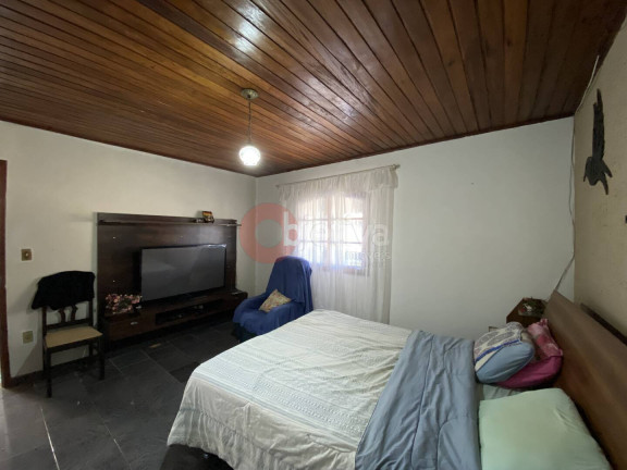 Imagem Casa com 3 Quartos à Venda, 450 m² em Parque Burle - Cabo Frio
