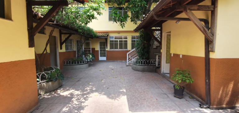 Imagem Casa com 3 Quartos à Venda, 410 m² em Centro - Niterói
