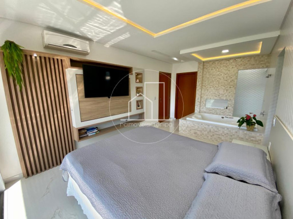 Imagem Casa com 4 Quartos à Venda, 375 m² em São João Do Rio Vermelho - Florianópolis Imagem Casa com 4 Quartos à Venda, 375 m² em São João Do Rio Vermelho - Florianópolis