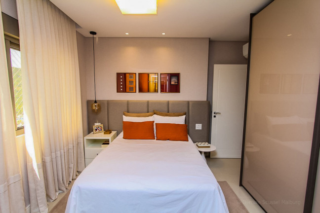 Imagem Apartamento com 4 Quartos à Venda, 183 m² em Centro - Balneário Camboriú Imagem Apartamento com 4 Quartos à Venda, 183 m² em Centro - Balneário Camboriú