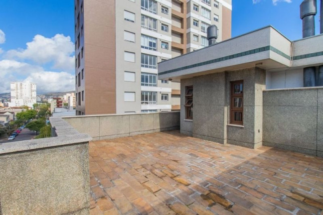Imagem Apartamento com 4 Quartos à Venda, 243 m² em Santana - Porto Alegre