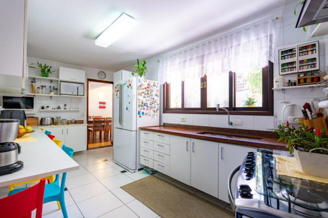 Imagem Casa de Vila com 4 Quartos à Venda, 240 m² em Rolinópolis - São Paulo