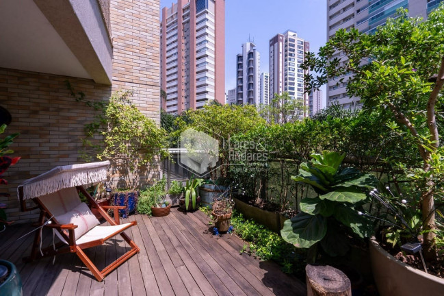 Imagem Apartamento com 3 Quartos à Venda, 250 m² em Vila Suzana - São Paulo