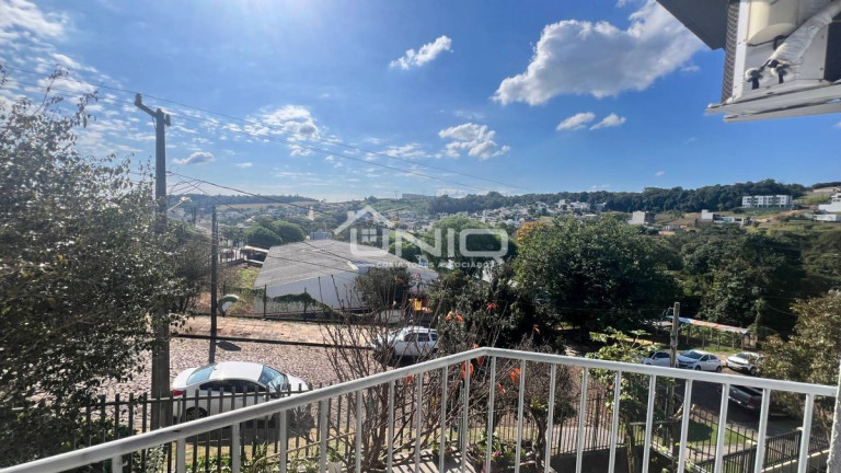 Imagem Casa com 4 Quartos à Venda, 240 m² em Vila Isabel - Pato Branco