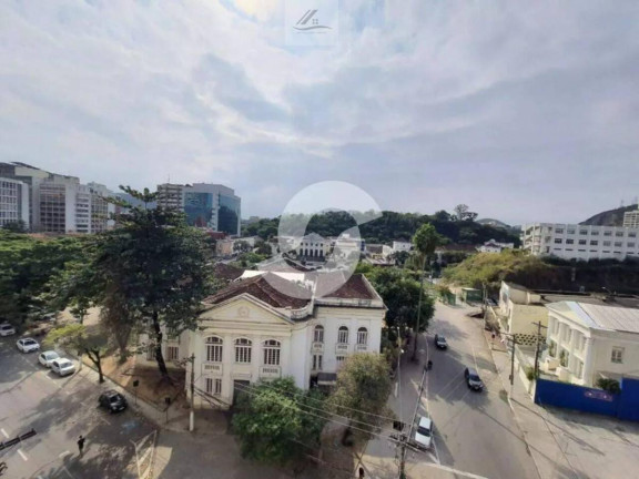 Apartamento com 2 Quartos para Alugar, 86 m² em Centro - Niterói
