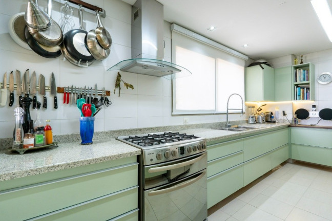 Imagem Apartamento com 3 Quartos à Venda, 250 m² em Vila Suzana - São Paulo Imagem Apartamento com 3 Quartos à Venda, 250 m² em Vila Suzana - São Paulo