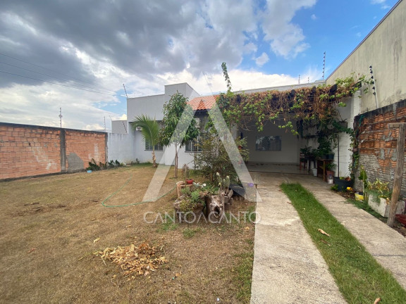 Casa com 2 Quartos à Venda, 80 m² em Jardim Curitiba - Sinop