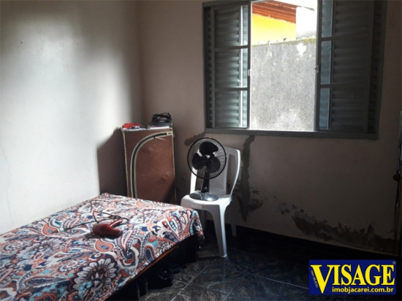 Imagem Casa com 3 Quartos à Venda, 250 m² em Jd. Do Vale - Jacareí Imagem Casa com 3 Quartos à Venda, 250 m² em Jd. Do Vale - Jacareí