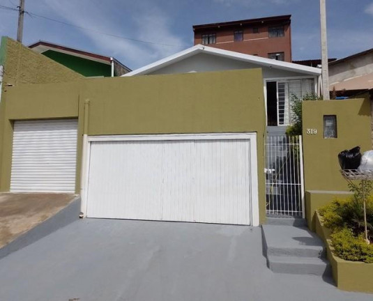 Imagem Sobrado com 3 Quartos à Venda, 219 m² em Capela Velha - Araucária