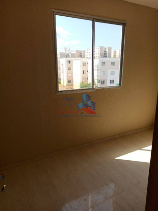 Imagem Apartamento com 2 Quartos para Alugar, 45 m² em Angicos - Vespasiano