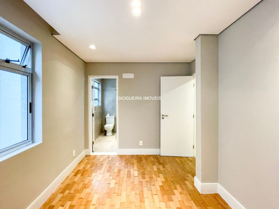 Imagem Apartamento com 3 Quartos à Venda, 218 m² em Jardim Paulista - São Paulo