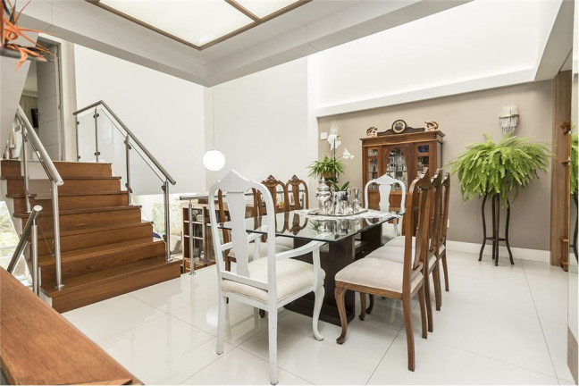 Imagem Casa com 3 Quartos à Venda, em Chácara Das Pedras - Porto Alegre Imagem Casa com 3 Quartos à Venda, em Chácara Das Pedras - Porto Alegre