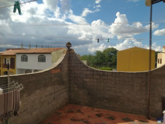 Imagem Casa com 5 Quartos à Venda, 180 m² em Riacho Fundo I - Brasília