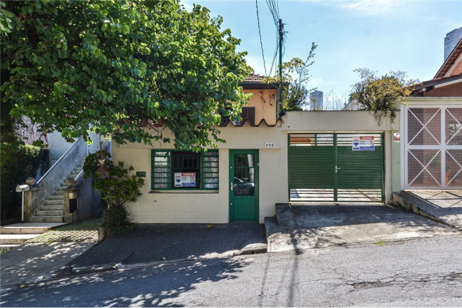 Imagem Casa com 3 Quartos à Venda, em Vila Madalena - São Paulo Imagem Casa com 3 Quartos à Venda, em Vila Madalena - São Paulo