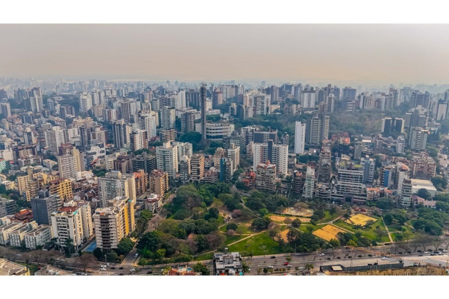 Imagem Apartamento com 3 Quartos à Venda, 241 m² em Bela Vista - Porto Alegre