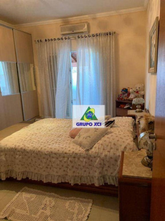 Imagem Sobrado com 3 Quartos à Venda, 500 m² em Bosque Das Palmeiras - Campinas Imagem Sobrado com 3 Quartos à Venda, 500 m² em Bosque Das Palmeiras - Campinas