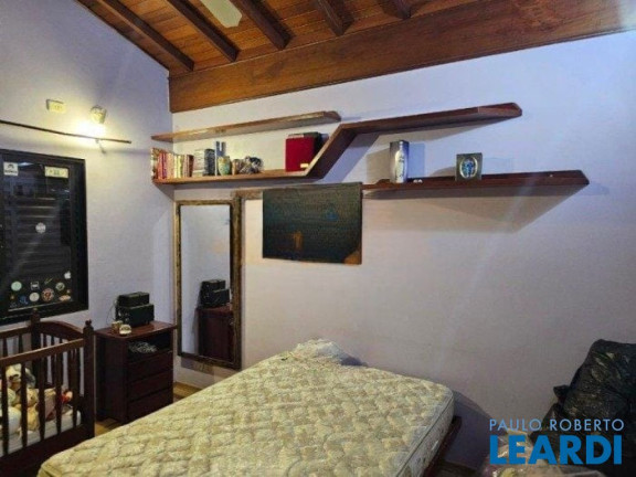 Imagem Sobrado com 4 Quartos à Venda, 389 m² em Vila Bastos - Santo André Imagem Sobrado com 4 Quartos à Venda, 389 m² em Vila Bastos - Santo André