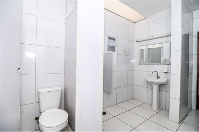 Imagem Casa com 6 Quartos à Venda, em Passo Da Areia - Porto Alegre Imagem Casa com 6 Quartos à Venda, em Passo Da Areia - Porto Alegre