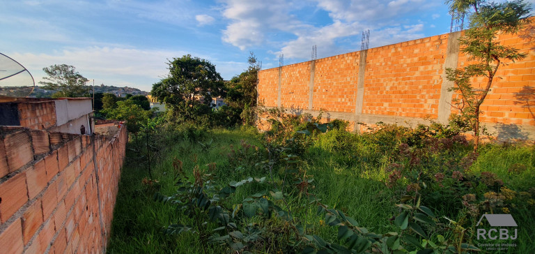 Imagem Terreno à Venda, 360 m² em Santa Cecília - Esmeraldas Imagem Terreno à Venda, 360 m² em Santa Cecília - Esmeraldas