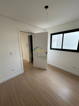 Imagem Casa de Condomínio com 3 Quartos à Venda, 103 m² em Xaxim - Curitiba Imagem Casa de Condomínio com 3 Quartos à Venda, 103 m² em Xaxim - Curitiba