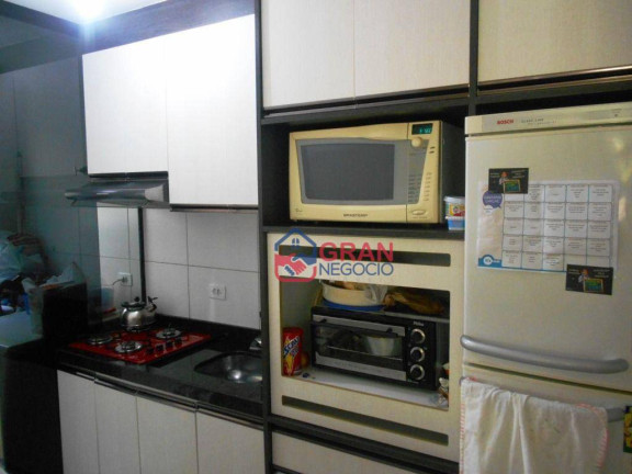 Imagem Apartamento com 2 Quartos à Venda, 50 m² em Boneca Do Iguaçu - São José Dos Pinhais