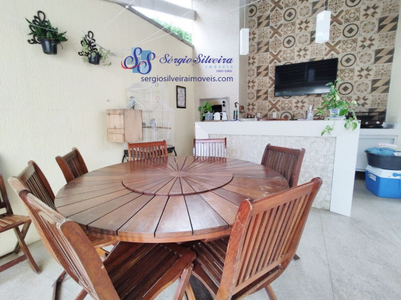 Imagem Casa com 3 Quartos à Venda, 330 m² em Sapiranga - Fortaleza