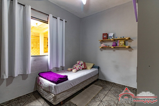 Imagem Casa com 3 Quartos à Venda, 160 m² em Jardim Das Indústrias - Jacareí Imagem Casa com 3 Quartos à Venda, 160 m² em Jardim Das Indústrias - Jacareí