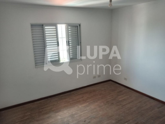 Imagem Casa com 3 Quartos à Venda, 243 m² em Vila Irmãos Arnoni - São Paulo