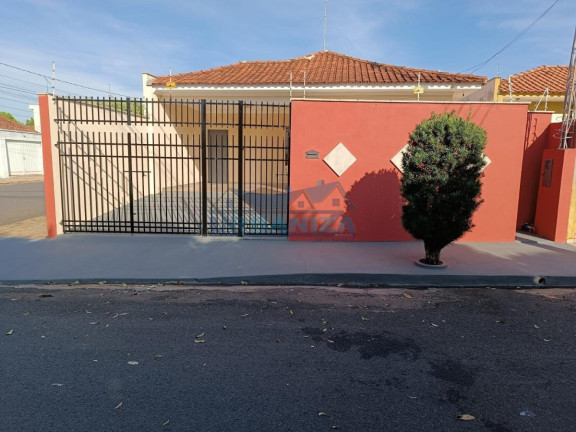 Casa com 3 Quartos à Venda, 130 m² em Bosque Da Saúde - Birigui