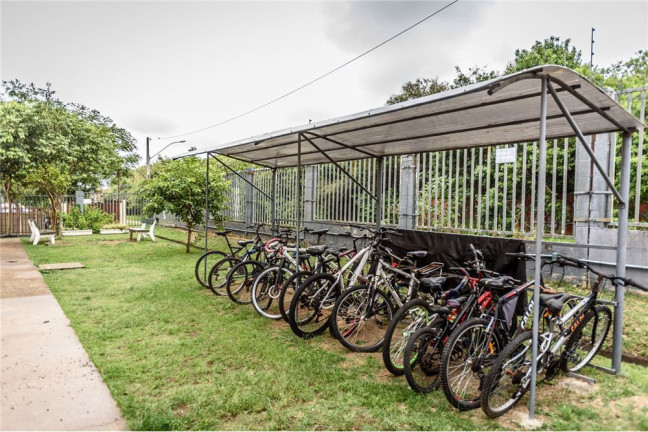 Imagem Imóvel com 2 Quartos à Venda,  em Jardim Leopoldina - Porto Alegre
