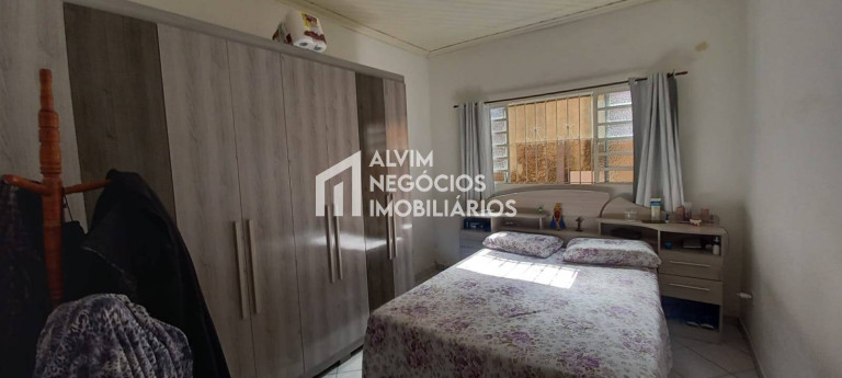 Imagem Casa com 3 Quartos à Venda, 385 m² em Alto Da Ponte - São José Dos Campos