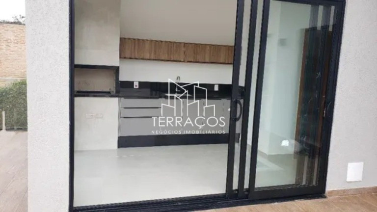 Imagem Imóvel com 3 Quartos à Venda, 239 m² em Campo Novo - Bragança Paulista Imagem Imóvel com 3 Quartos à Venda, 239 m² em Campo Novo - Bragança Paulista