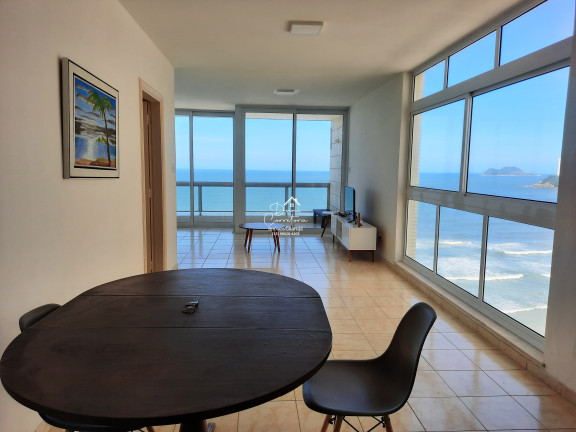 Imagem Imóvel com 3 Quartos à Venda, 180 m² em Pitangueiras - Guarujá Imagem Imóvel com 3 Quartos à Venda, 180 m² em Pitangueiras - Guarujá