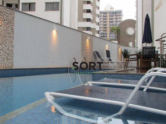 Imagem Apartamento com 3 Quartos à Venda, 140 m² em Centro - Balneário Camboriú