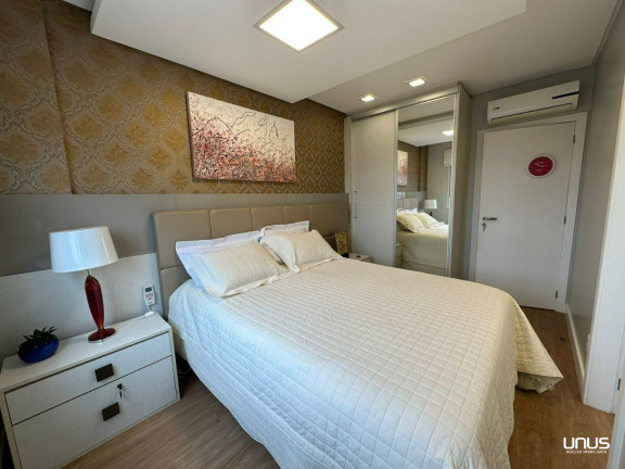 Imagem Apartamento com 3 Quartos à Venda, 96 m² em Itacorubi - Florianópolis Imagem Apartamento com 3 Quartos à Venda, 96 m² em Itacorubi - Florianópolis