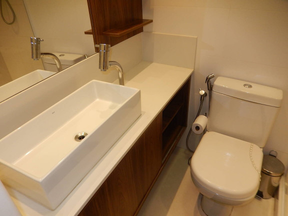 Imagem Apartamento com 2 Quartos à Venda, em Copacabana - Rio De Janeiro Imagem Apartamento com 2 Quartos à Venda, em Copacabana - Rio De Janeiro