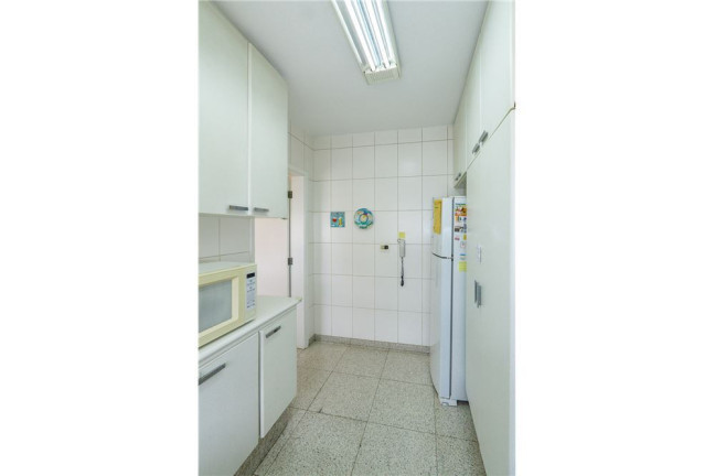 Imagem Imóvel com 4 Quartos à Venda, em Moema - São Paulo Imagem Imóvel com 4 Quartos à Venda, em Moema - São Paulo