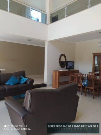 Casa com 3 Quartos à Venda,  em Ibituruna - Montes Claros