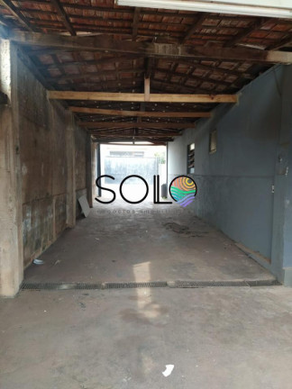 Imagem Casa com 2 Quartos à Venda, 300 m² em Centro - Araraquara Imagem Casa com 2 Quartos à Venda, 300 m² em Centro - Araraquara