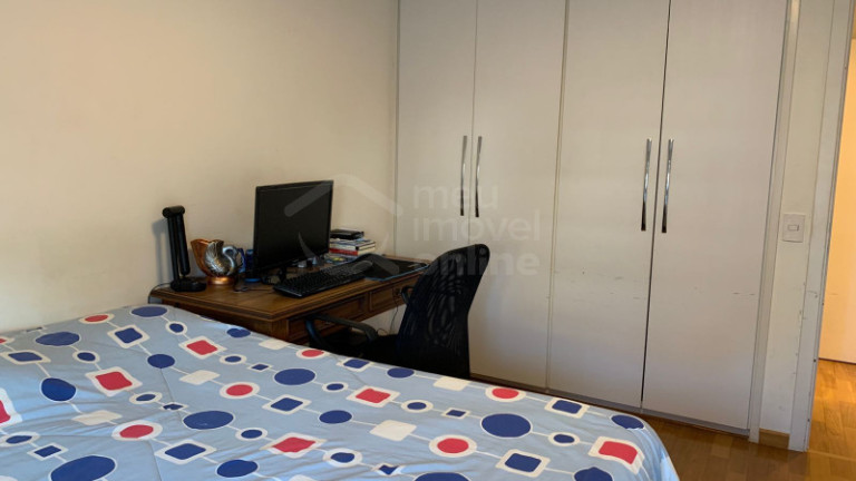 Imagem Apartamento com 4 Quartos à Venda, 206 m² Imagem Apartamento com 4 Quartos à Venda, 206 m²